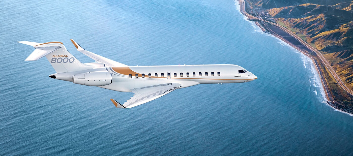 Bombardier Global 8000 sobre el agua