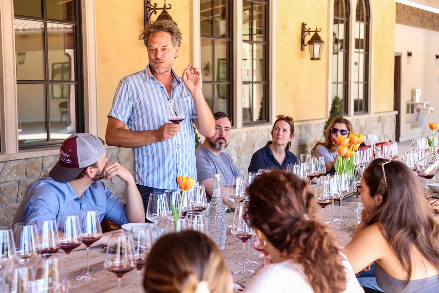 Seminario de vino al aire libre en Bacchus Landing - foto cortesía de los viticultores del condado de Sonoma