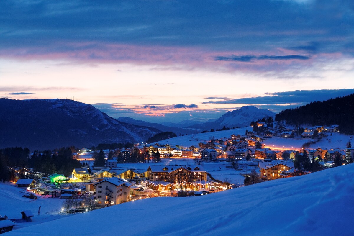 Destino de deportes de invierno Folgaria