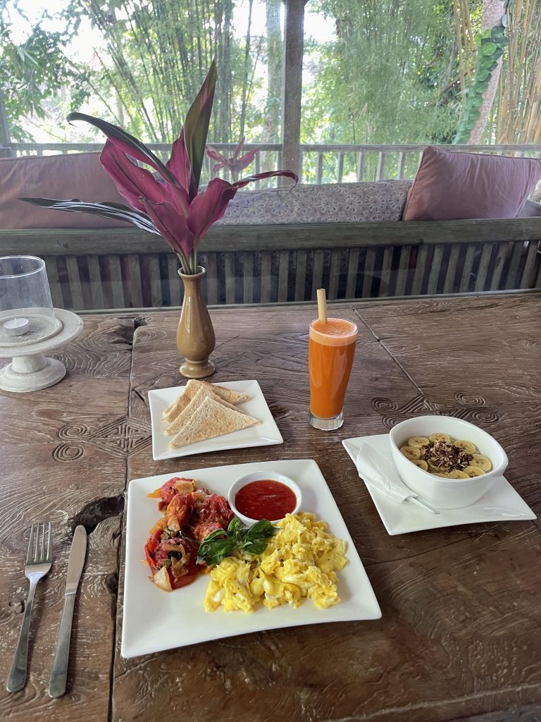 naya-ubud-comida-desayuno-min